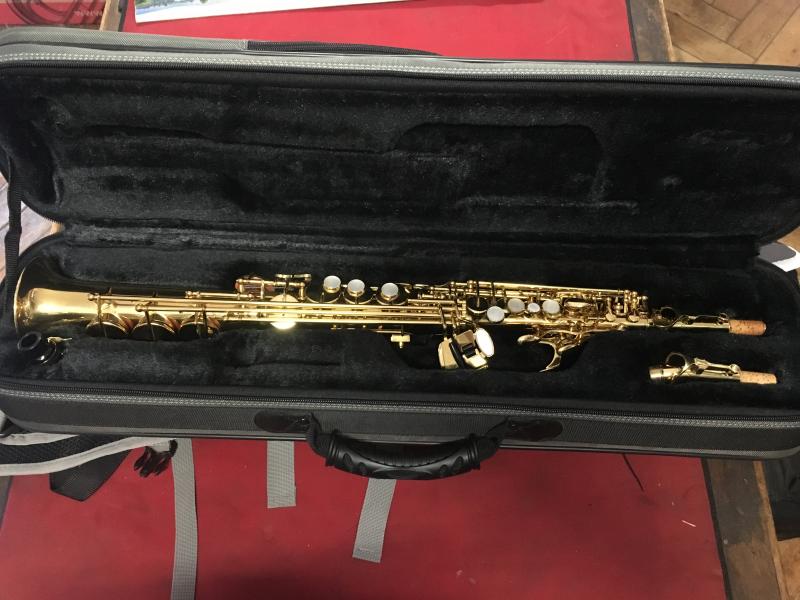 Saxophone soprano d'étude