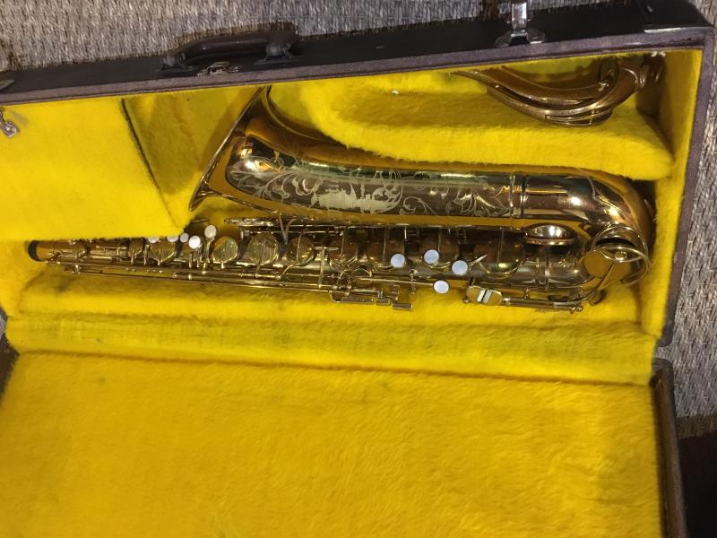 Saxophone vintage américain